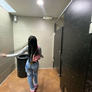 Meet your Posher, Faith